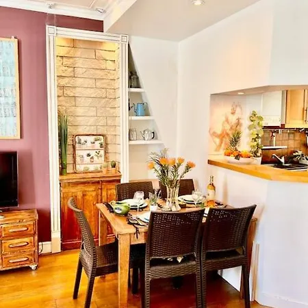 De 3 P, Baroque Et Vues Sur Toits Du Marais Apartment *